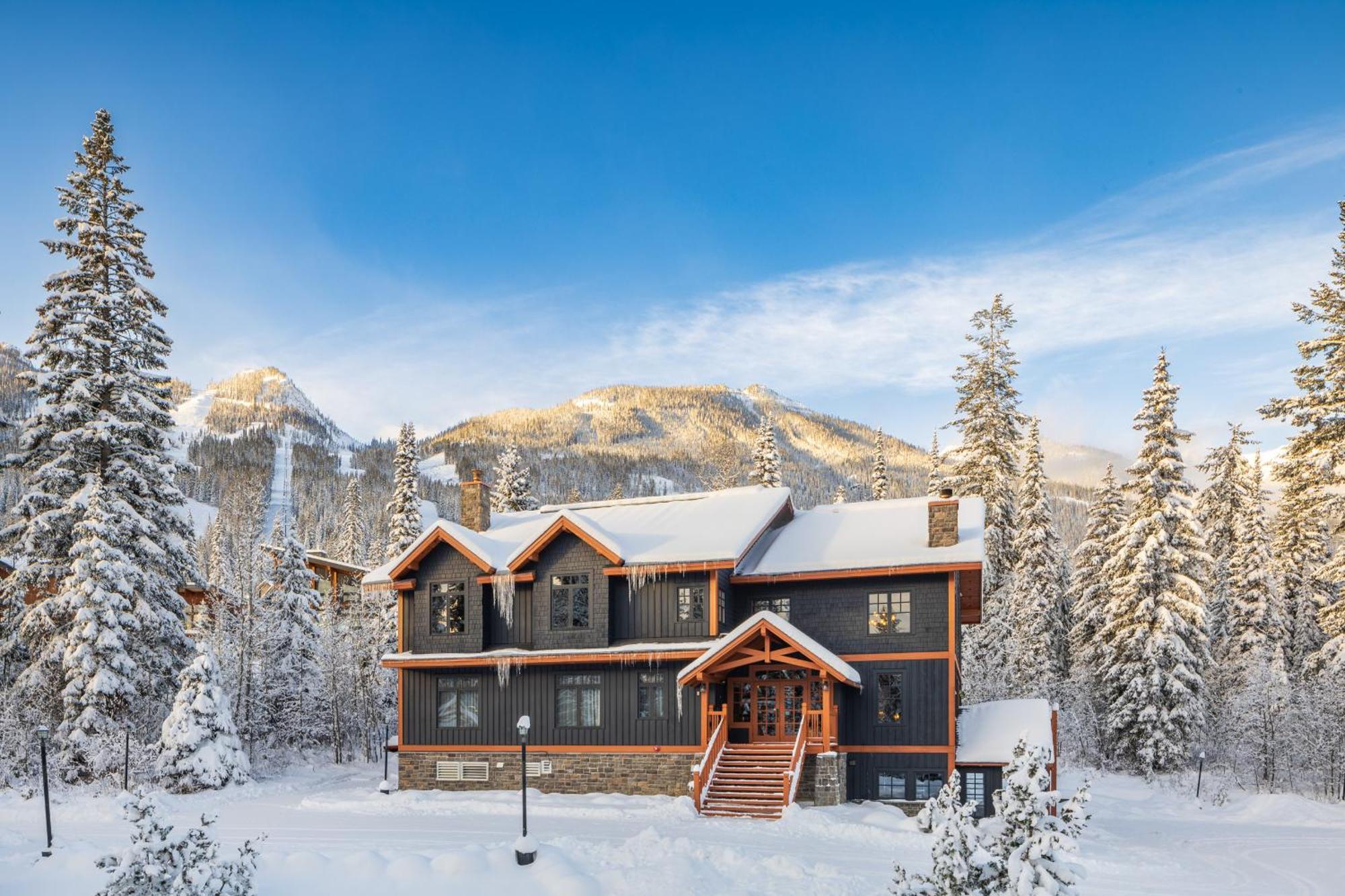 Copper Horse Lodge Golden Esterno foto